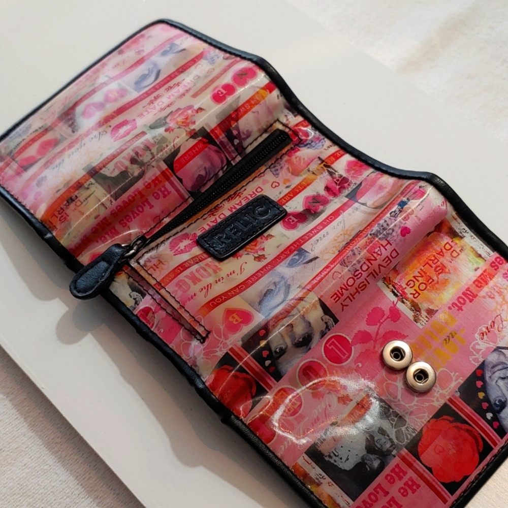 RELIC Fossil 💘 Wallet